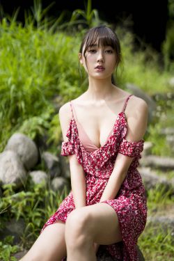花落宫廷错流年